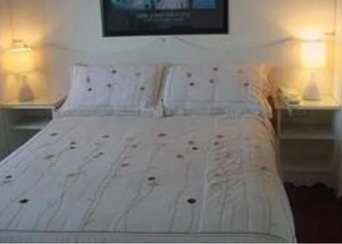 The White House Gasthof Salthill