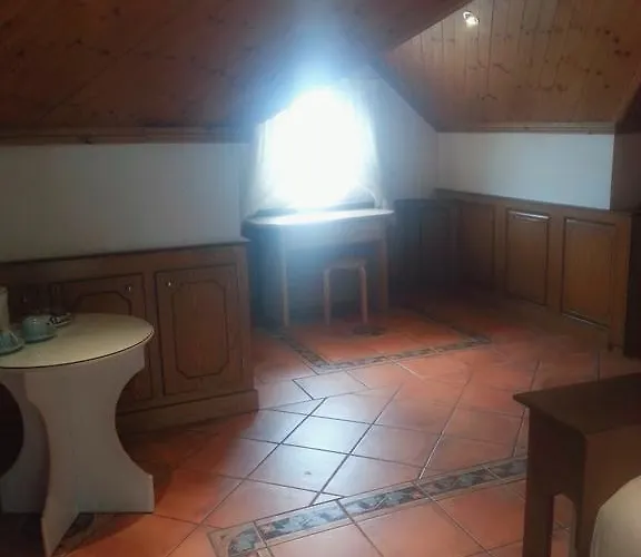 Gasthof The White House Salthill