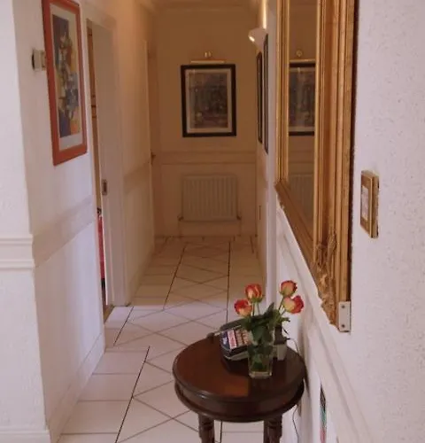 Gasthof The White House