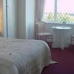 The White House 3* Salthill