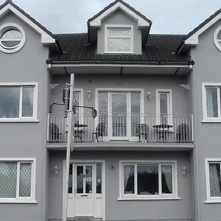 The White House 3* Salthill