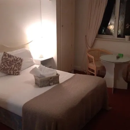 The White House Konukevi