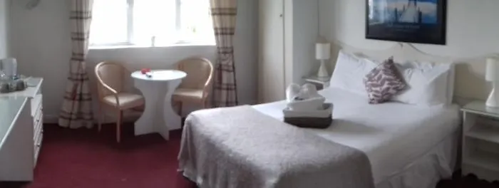 The White House Гостевой дом Salthill