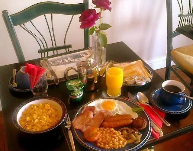 Гостевой дом The White House 3*